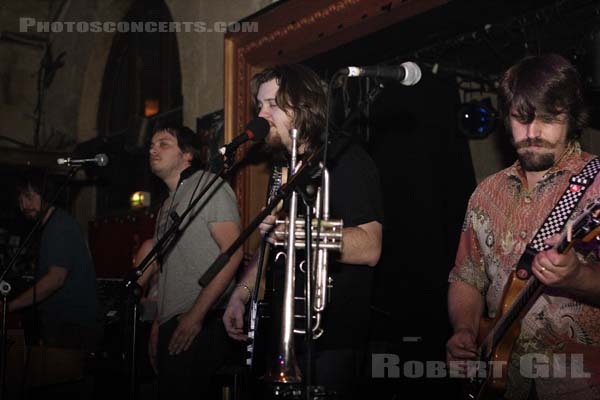 THE EARLIES - 2006-02-23 - PARIS - La Fleche d'Or - 